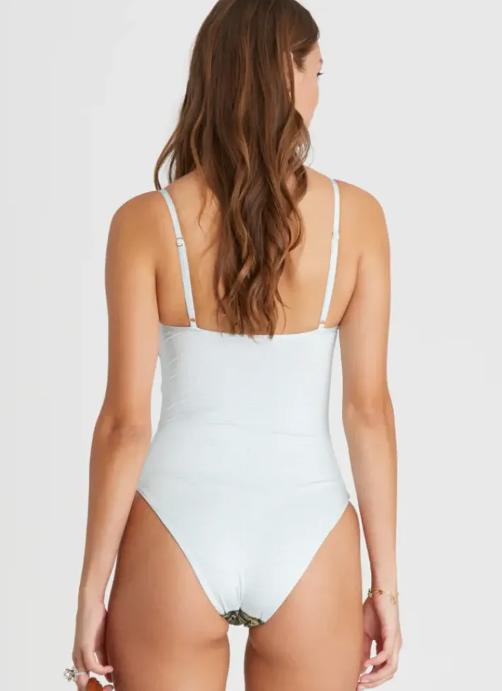 Women Aqua Blu Gabrielle DD/E One Piece
